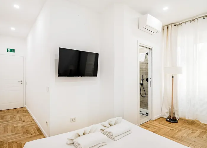 Apartment Cola Di Rienzo Big